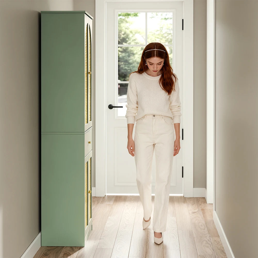 Armoire à chaussures étroite en rotin avec 4 portes Alcovea
