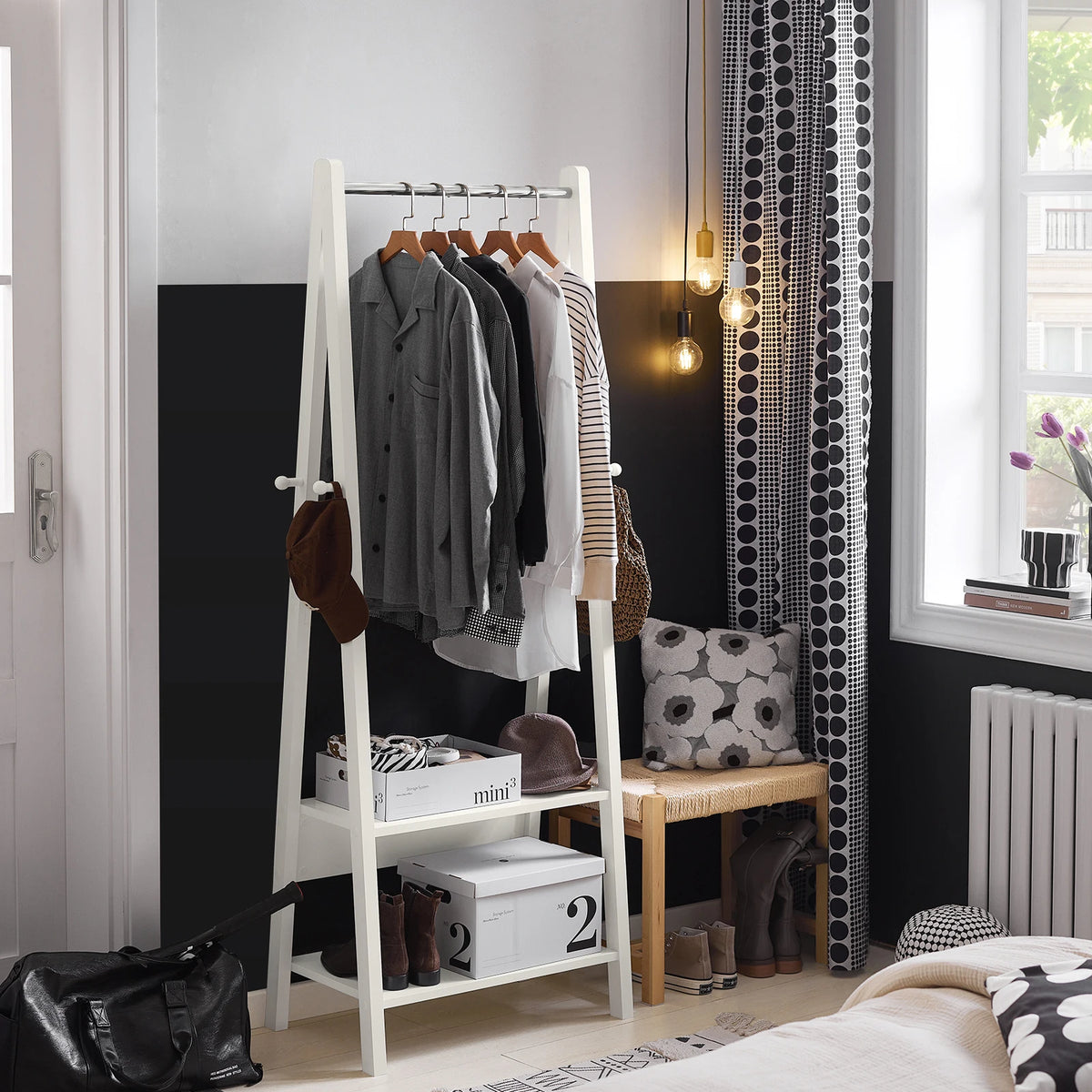 Armoire enfant avec étagères Alcovea