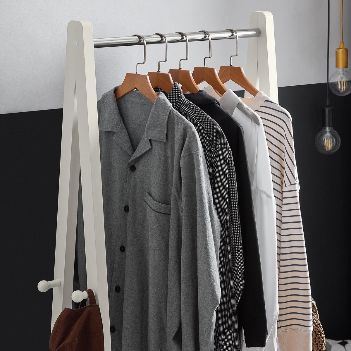 Armoire enfant avec étagères Alcovea
