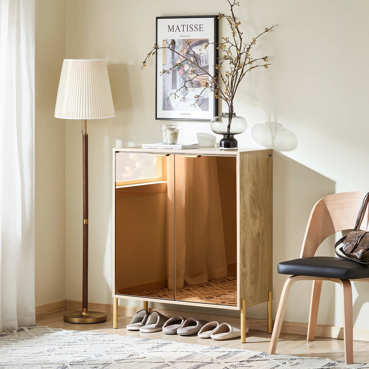 Buffet en verre moderne avec portes et étagères Alcovea