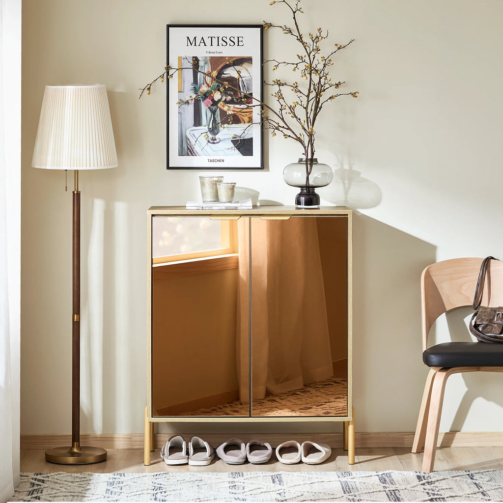 Buffet en verre moderne avec portes et étagères Alcovea