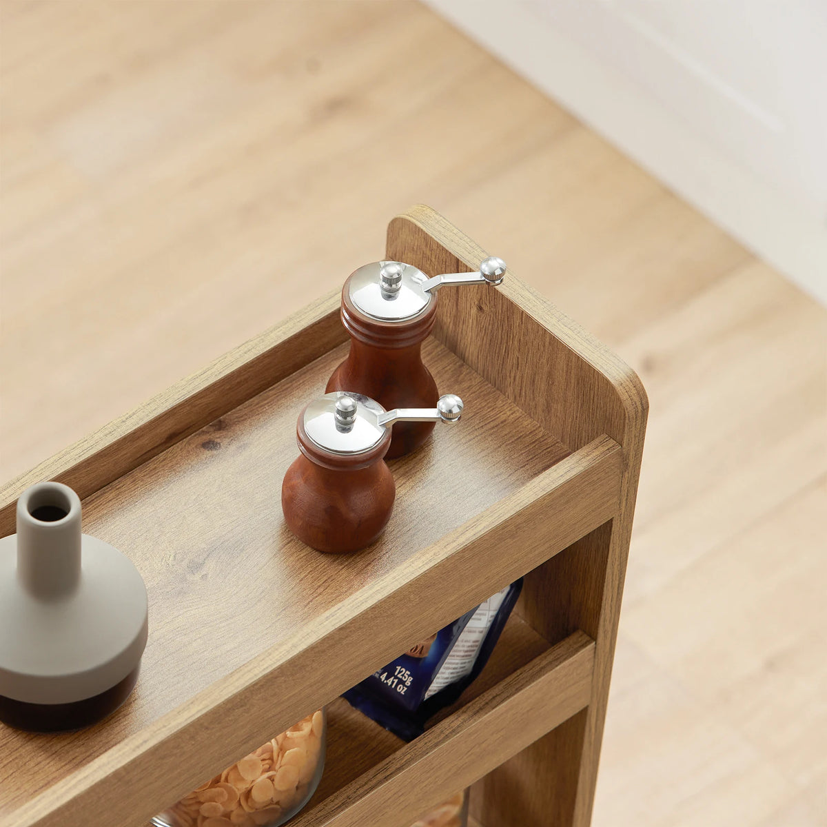 Étagère de salle de bain étroite avec étagères Alcovea