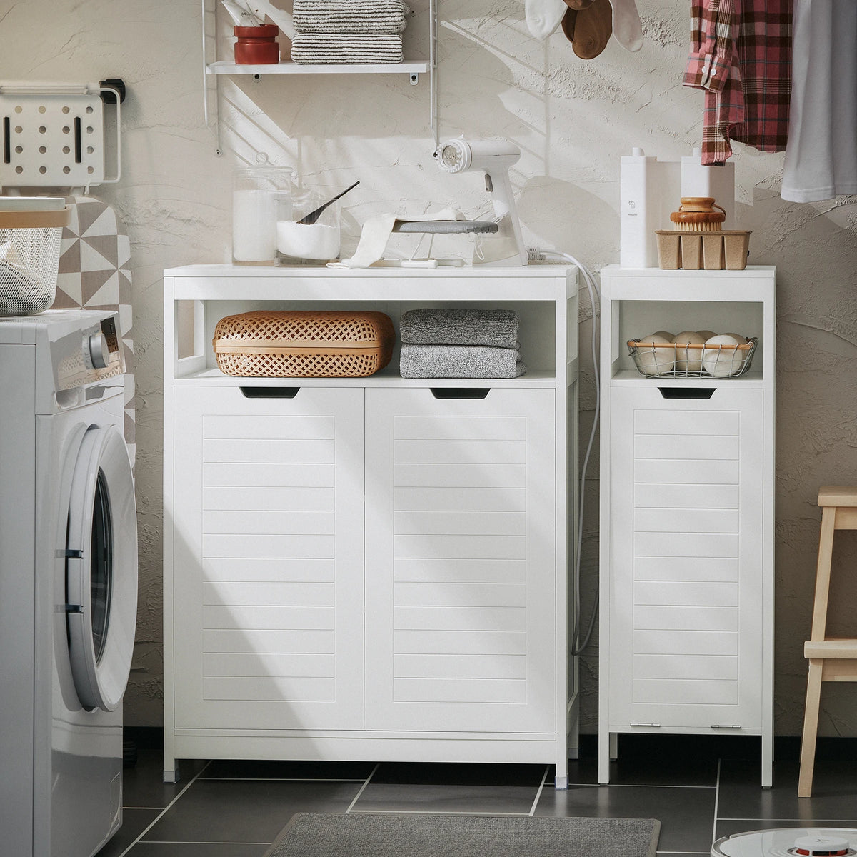 Meuble de salle de bain avec 2 portes et tiroirs Alcovea